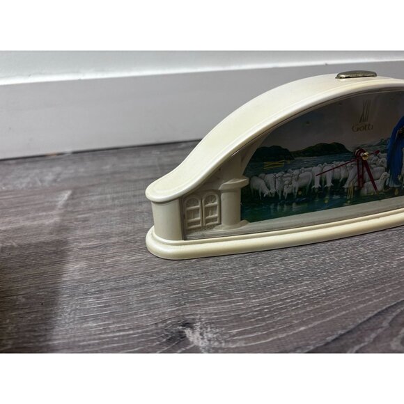 Vintage Religious Clock Featuring Jesus with Flock of Sheep - Picture 2 of 6